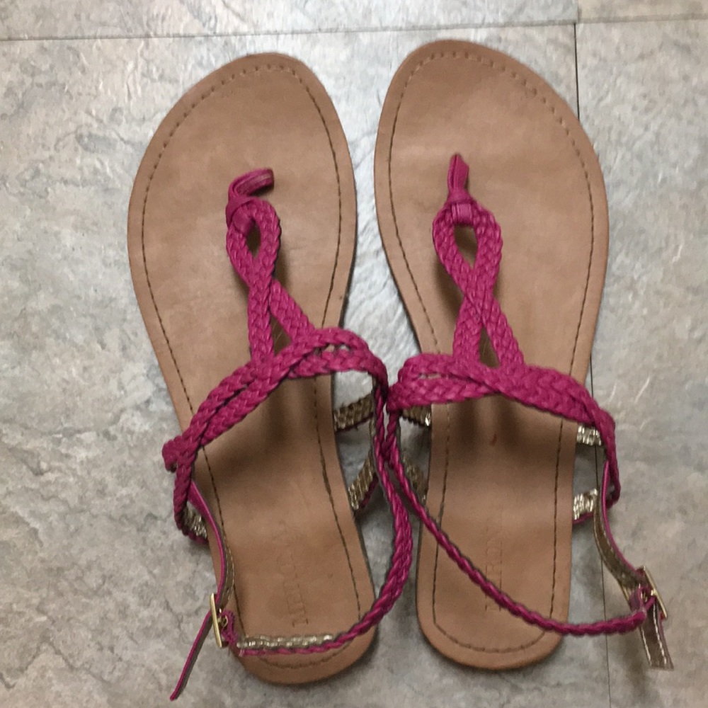Fuchsia sandals